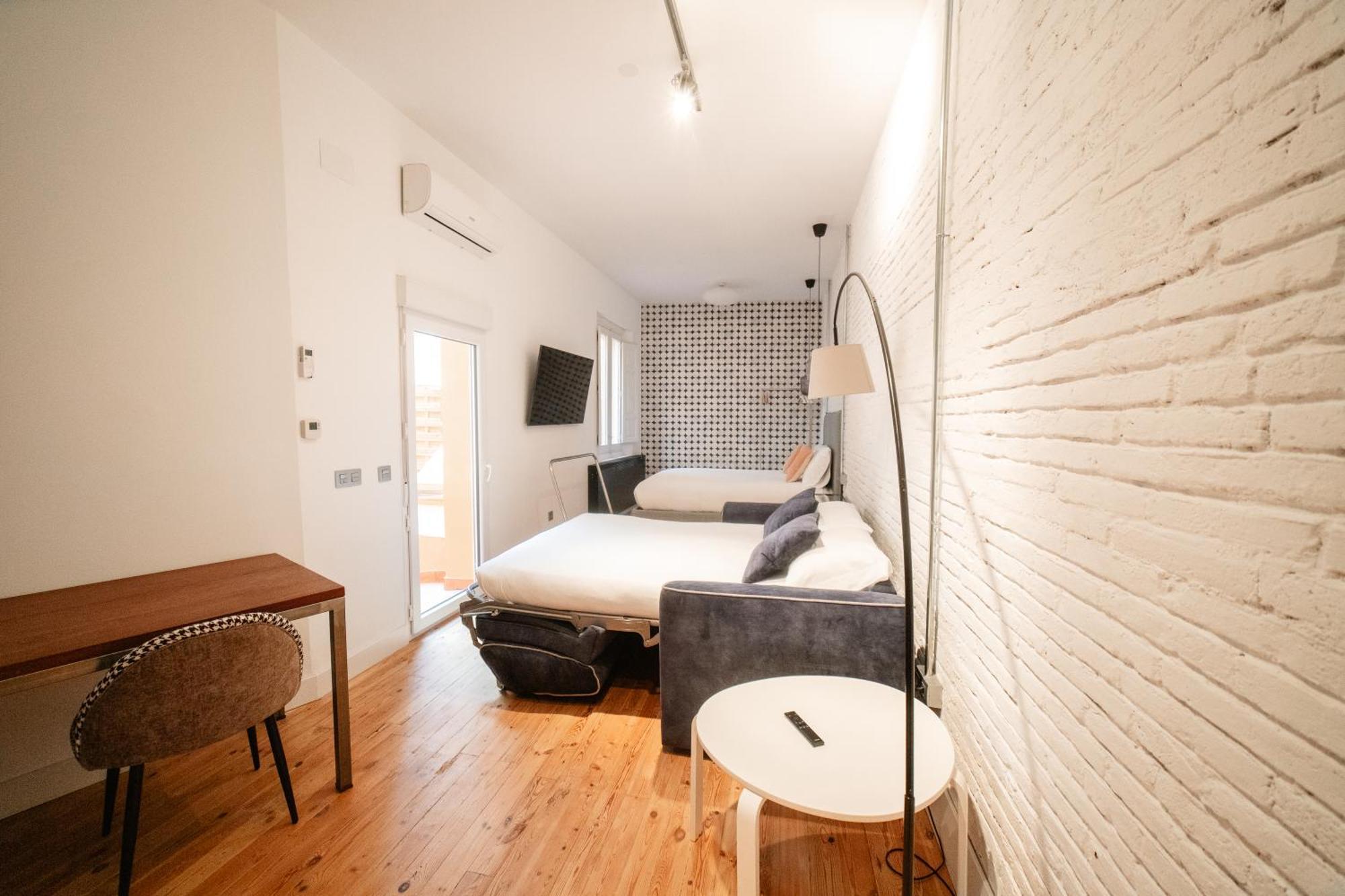 Rincon Del Conde Suites 莱昂 外观 照片